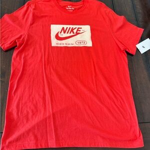 Nike Men's Graphic Red Tee